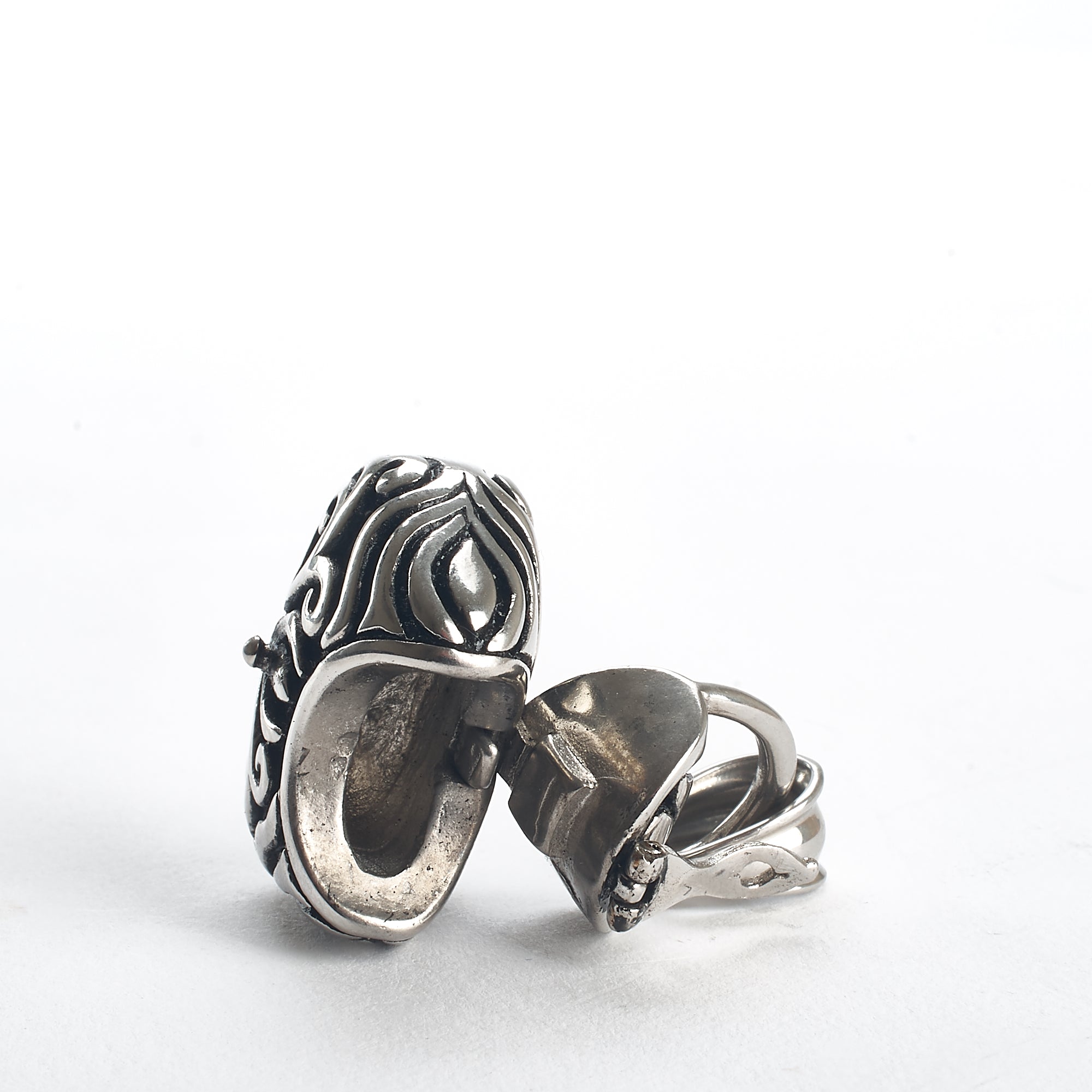 Cremation Pendant - Handbag with Silver/Black Filigree